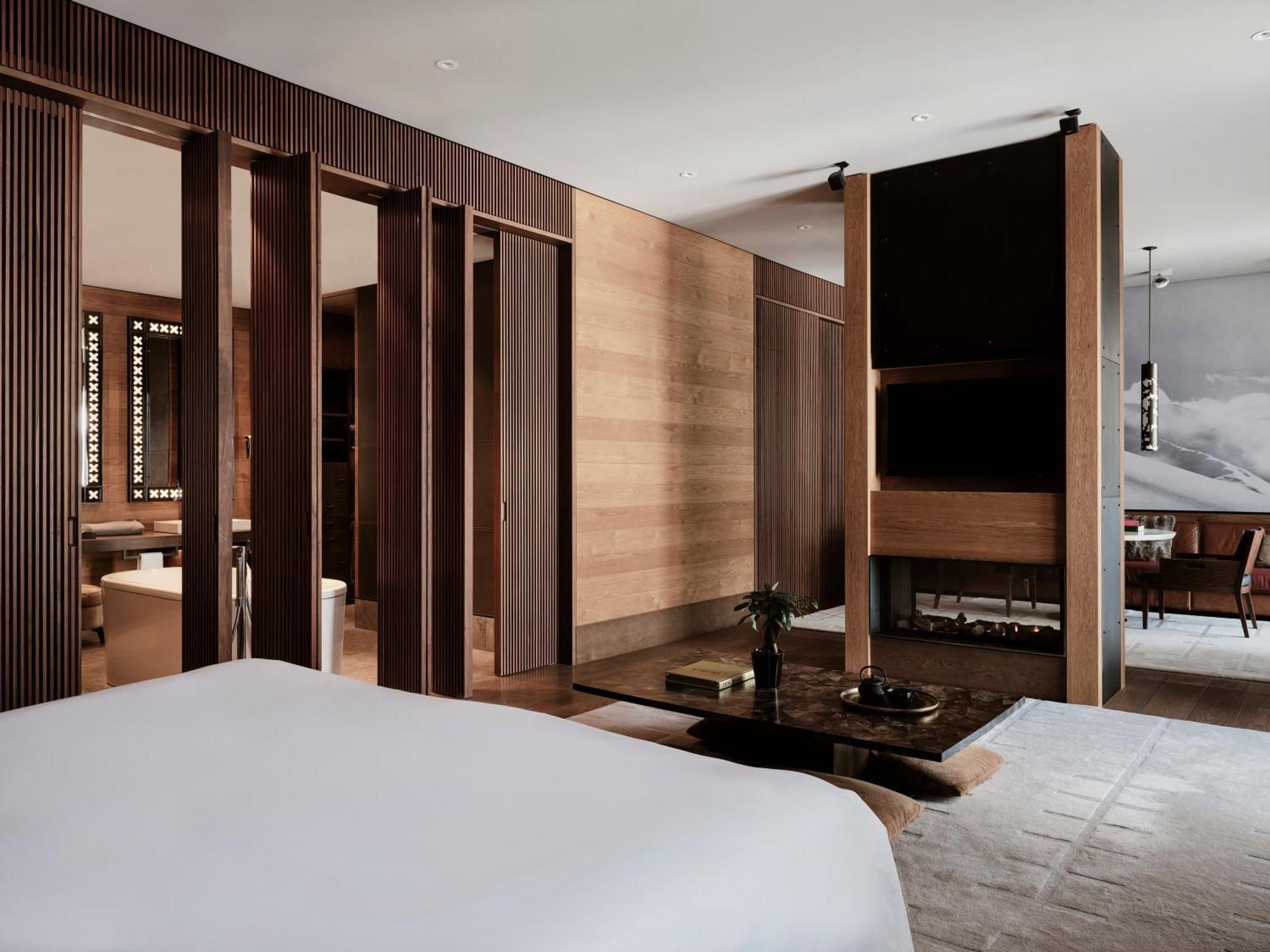Deluxe Junior Suite,1689851531:JPEG